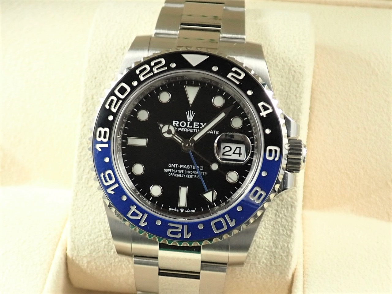 Rolex GMT Master Blue and Black Bezel &lt;Warranty, Box, etc.&gt;