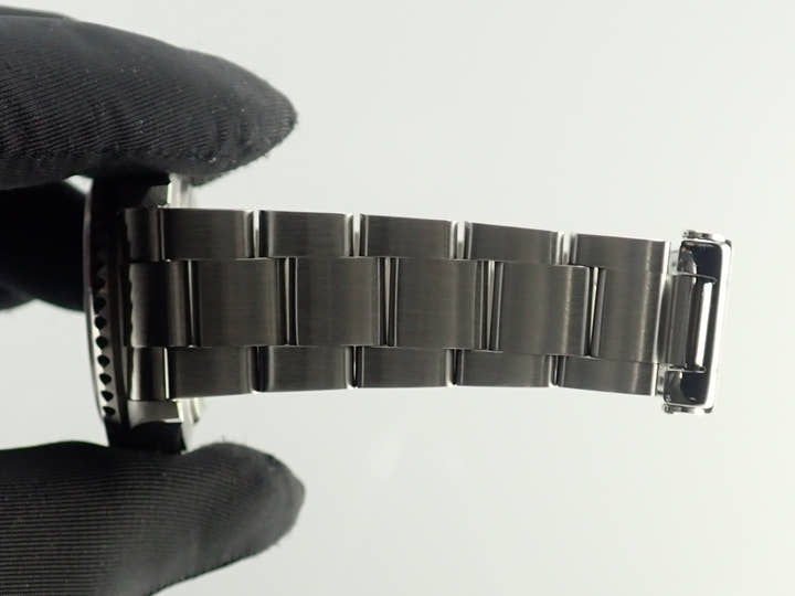 Rolex GMT-Master II Ref. 16710 Stainless Steel Black Dial Oyster Bracelet