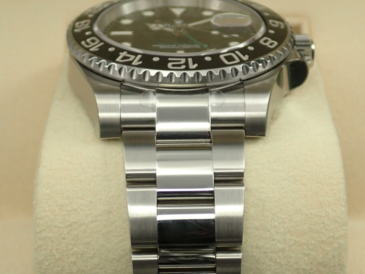 Rolex GMT Master Black Bezel Random [Dead Stock] &lt;Warranty, Box, etc.&gt;