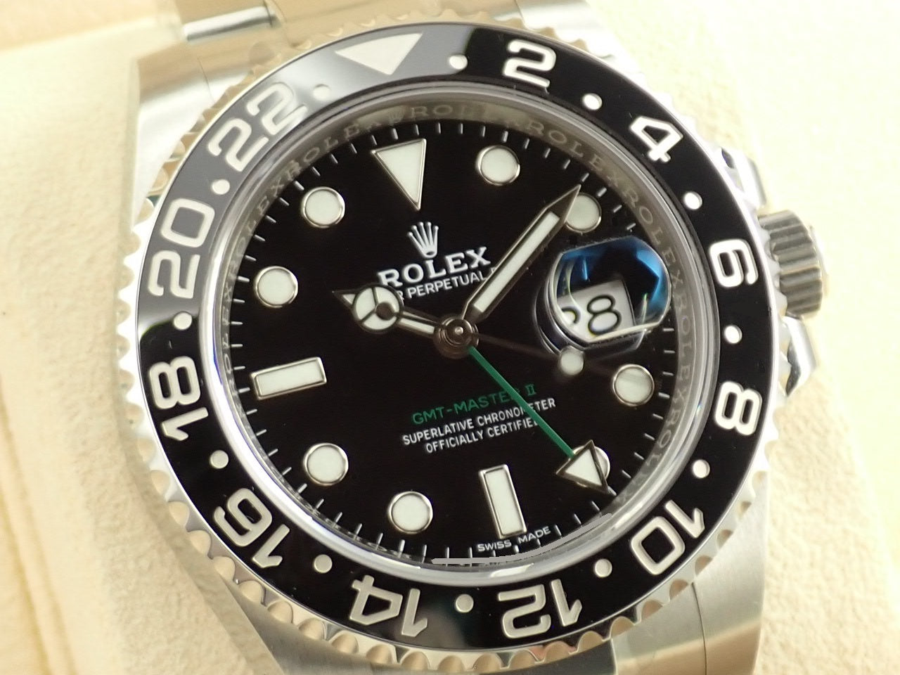 Rolex GMT Master Black Bezel Random &lt;New warranty, box, etc.&gt;