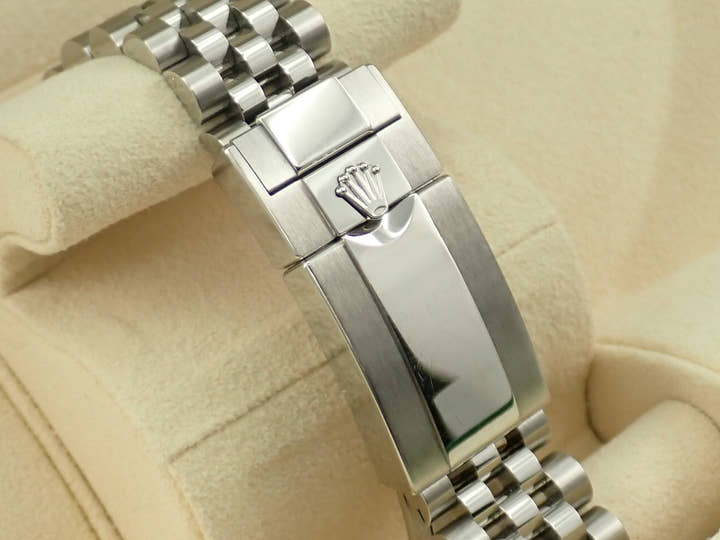 ロレックス GMTマスターII Ref.126710BLNR ステンレススチール ブラック文字盤 ジュビリーブレスレット 中古 CSU22C08