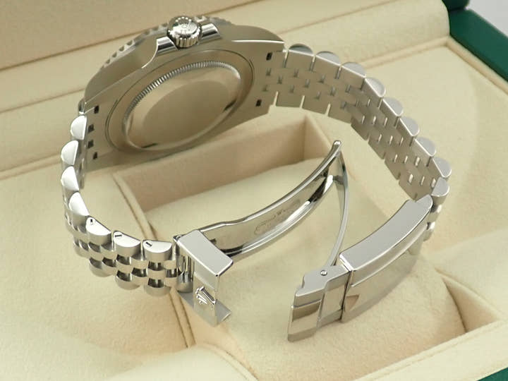 ロレックス GMTマスターII Ref.126710BLNR ステンレススチール ブラック文字盤 ジュビリーブレスレット 中古 CSU22C08