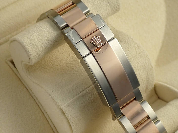 ロレックス GMTマスターII Ref.126711CHNR ステンレススチール/エバーローズゴールド ブラック文字盤 オイスターブレスレット