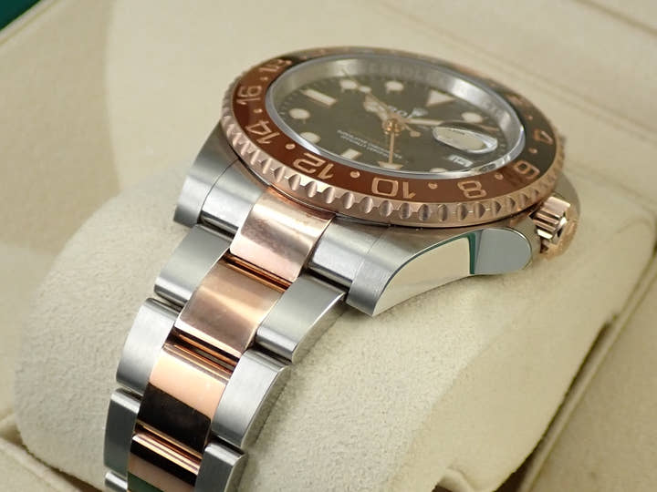 ロレックス GMTマスターII Ref.126711CHNR ステンレススチール/エバーローズゴールド ブラック文字盤 オイスターブレスレット