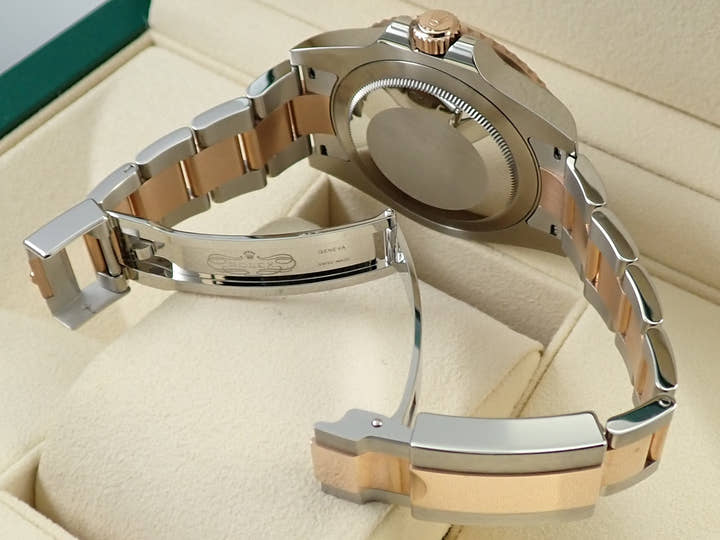 ロレックス GMTマスターII Ref.126711CHNR ステンレススチール/エバーローズゴールド ブラック文字盤 オイスターブレスレット