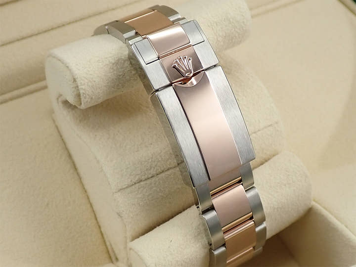 ロレックス GMTマスターII Ref.126711CHNR ステンレススチール/エバーローズゴールド ブラック文字盤 オイスターブレスレット