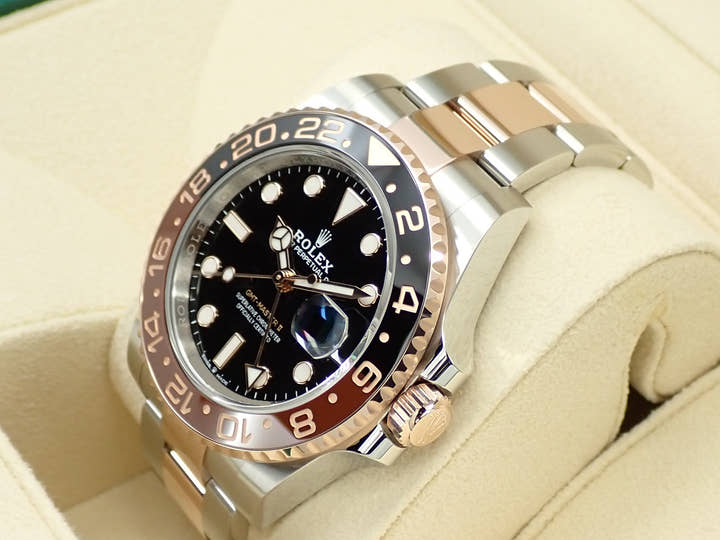 Rolex GMT-Master II Ref. 126711CHNR Stainless Steel/Everose Gold Black Dial