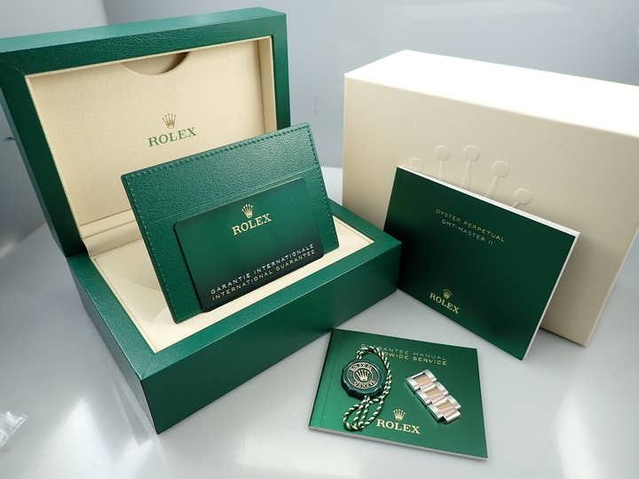 Rolex GMT-Master II Ref. 126711CHNR Stainless Steel/Everose Gold Black Dial