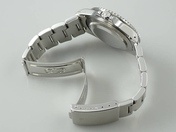 Rolex GMT-Master II Ref. 16710 Stainless Steel Black Dial Oyster Bracelet