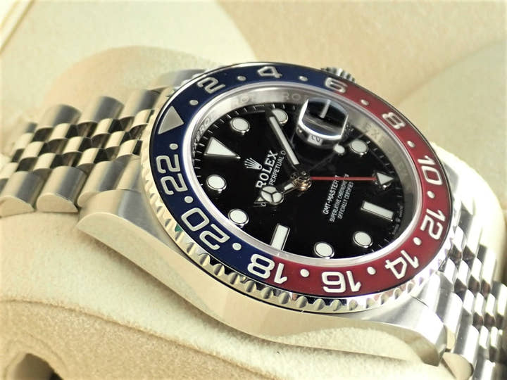 ロレックス GMTマスターII Ref.126710BLRO ブラック文字盤 未使用 gmt-master2-37 ジュビリーブレスレット