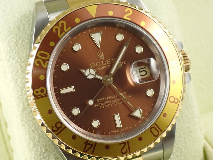 Rolex GMT-Master II Ref. 16713 Stainless Steel/Yellow Gold Black Dial