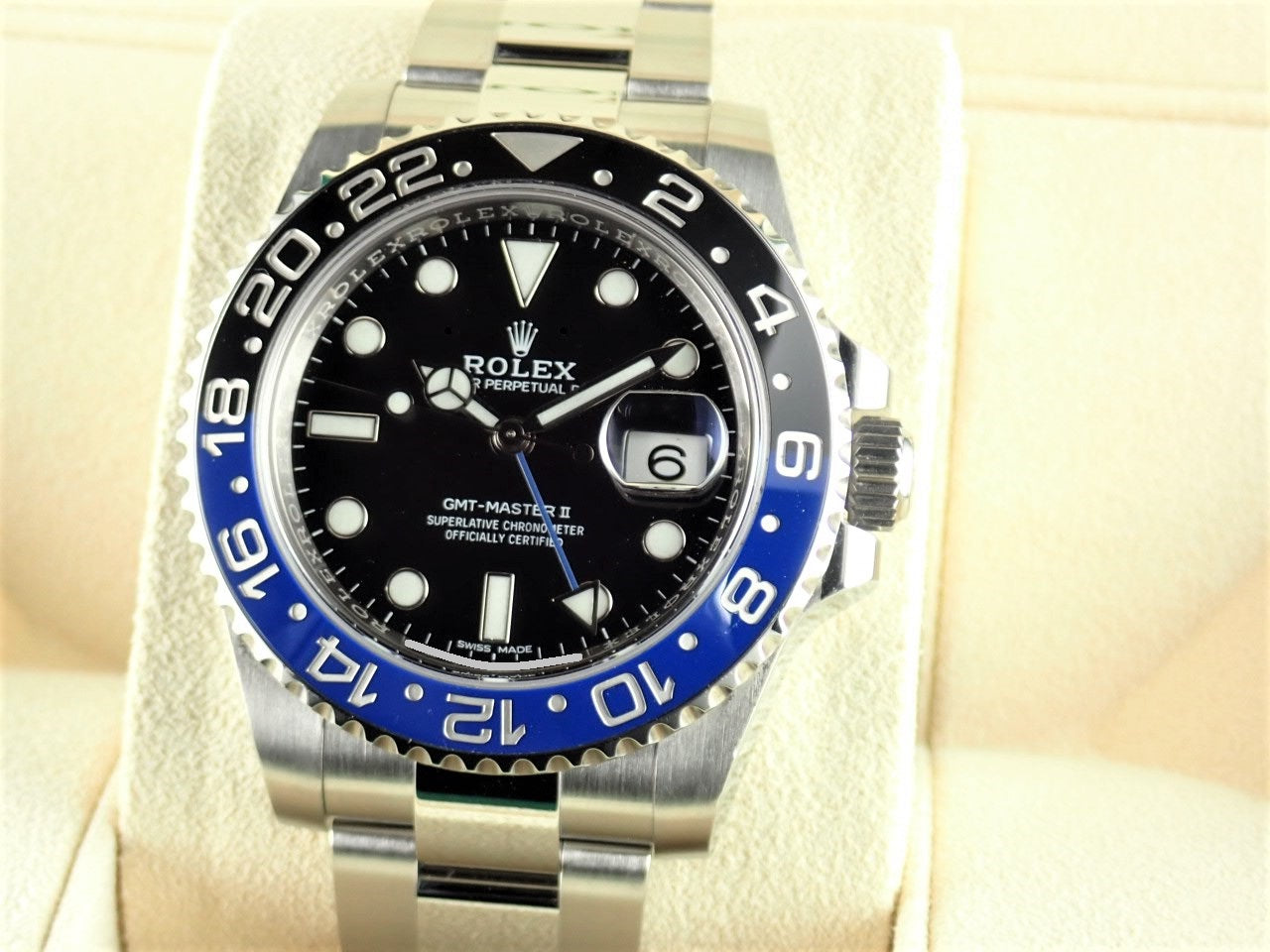 Rolex GMT Master II Blue and Black Bezel Random &lt;Warranty, Box, etc.&gt;