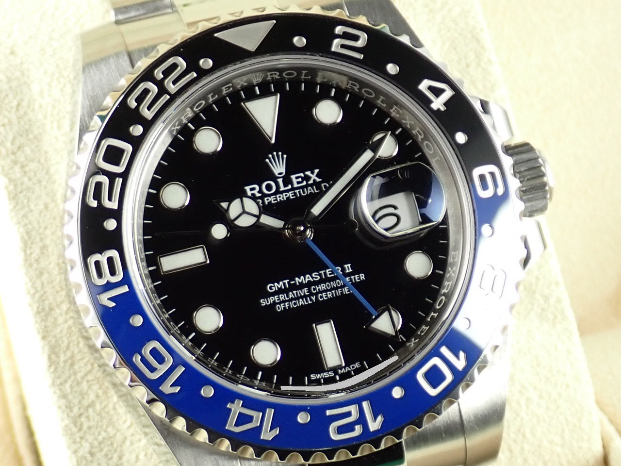 Rolex GMT Master II Blue and Black Bezel Random &lt;Warranty, Box, etc.&gt;