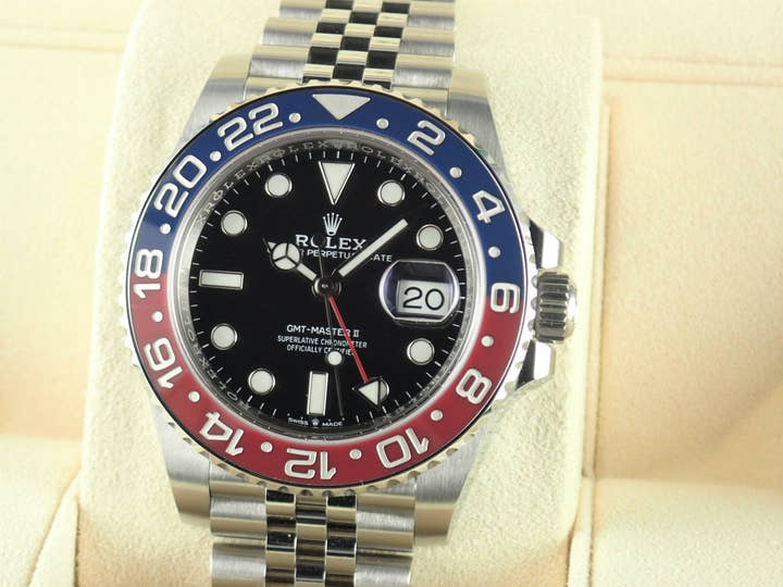 ロレックス GMTマスターII Ref.126710BLRO ブラック文字盤 未使用 gmt-master2-63 ジュビリーブレスレット