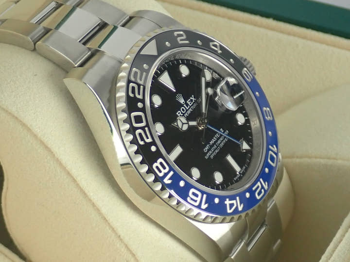 ロレックス GMTマスターII Ref.116710BLNR ブラック文字盤 未使用 gmt-master2-87 オイスターブレスレット