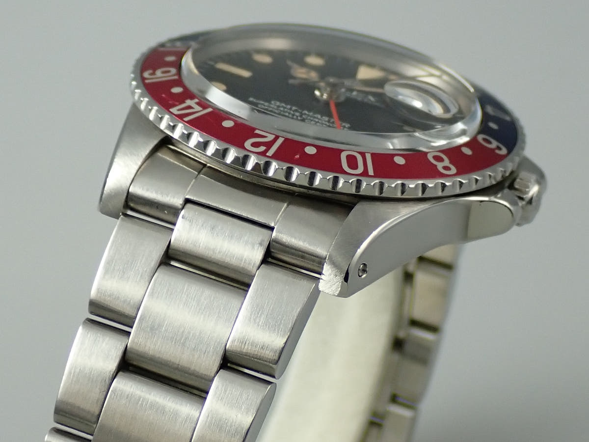 ロレックス GMTマスター Ref.1675 ブラック文字盤 中古 JLPY1115