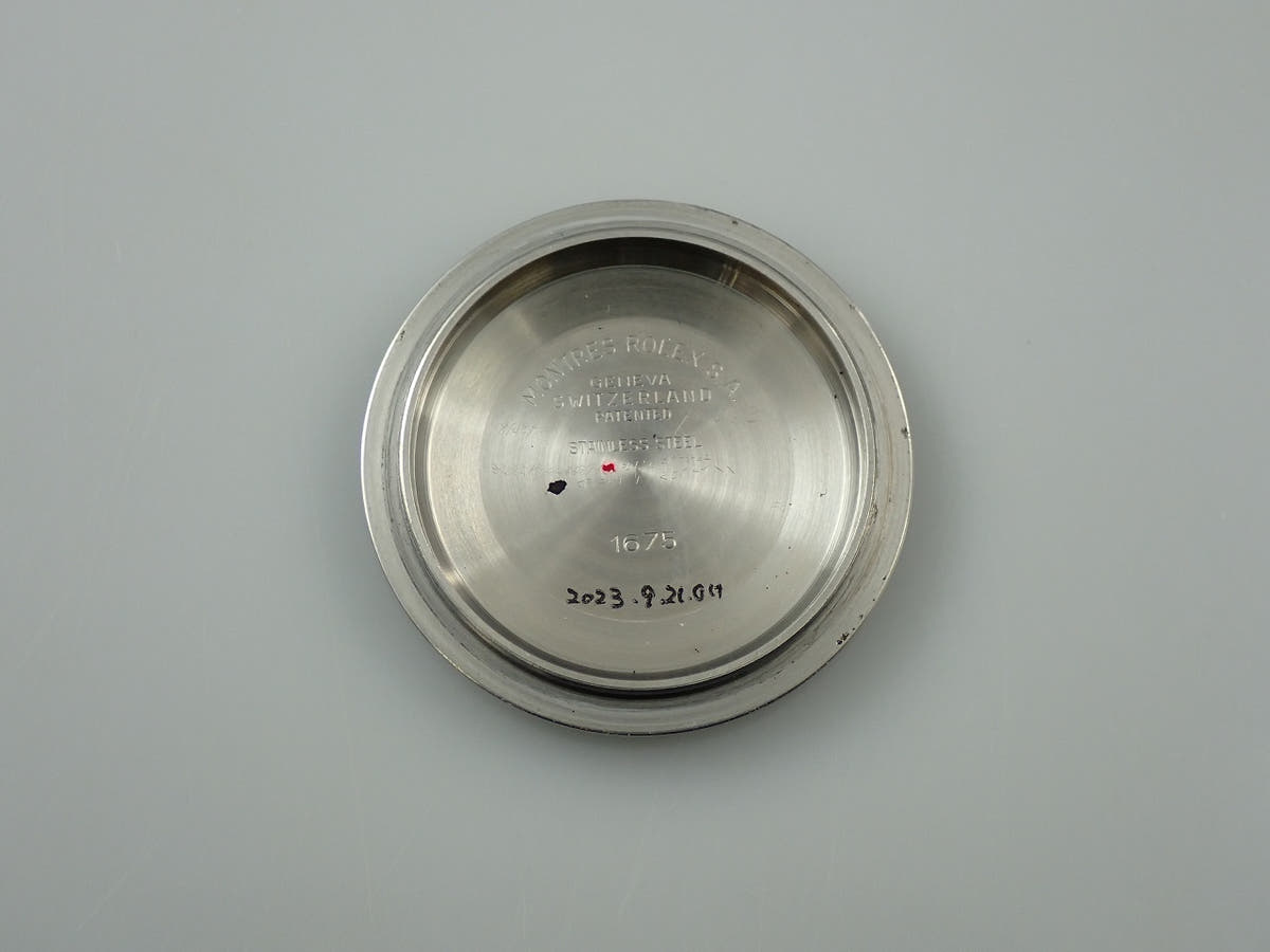 ロレックス GMTマスター Ref.1675 ブラック文字盤 中古 JLPY1115