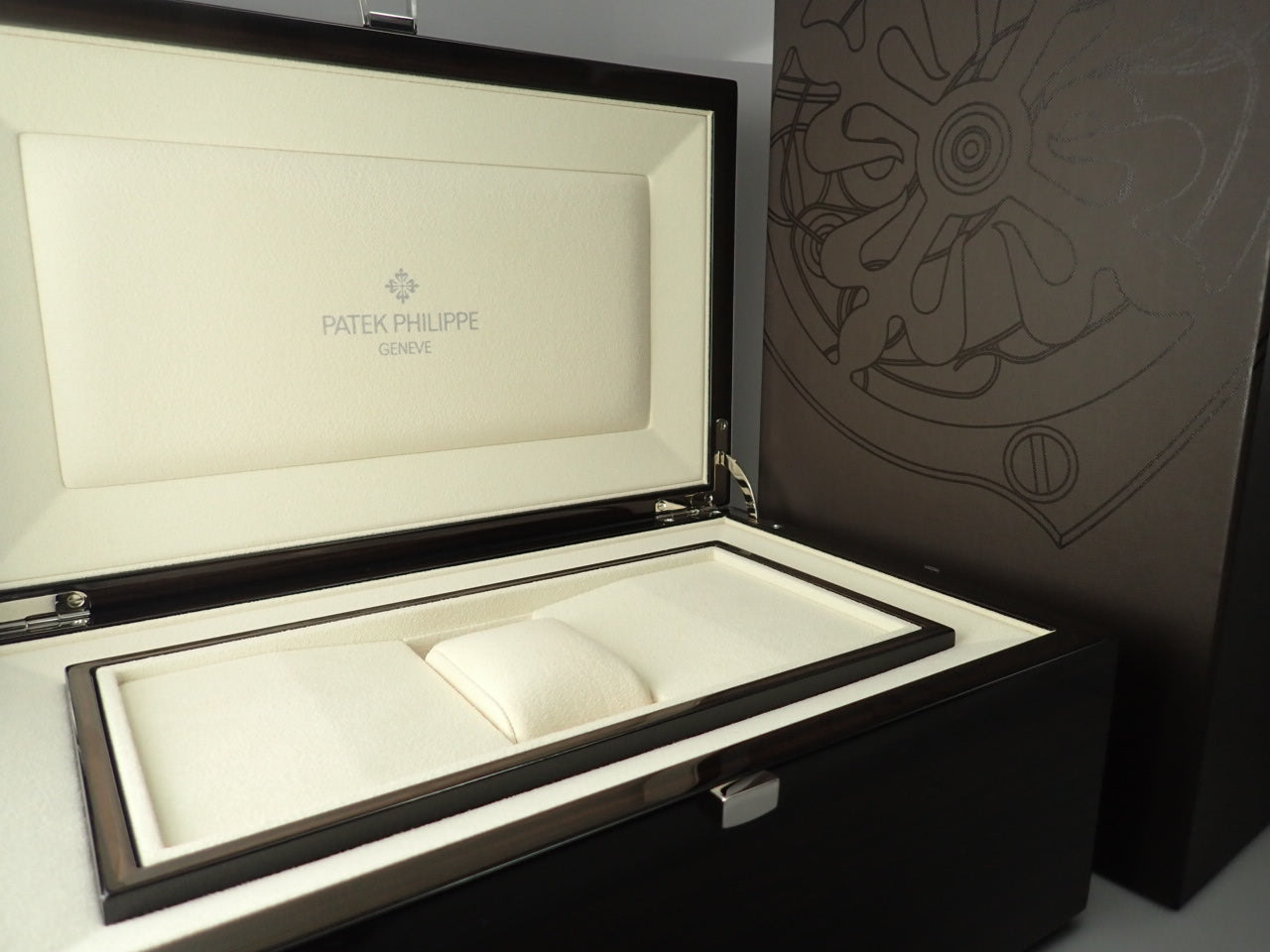 Patek Philippe Grand Complication Minute Repeater Tourbillon Perpetual Calendar &lt;Warranty Box and Others&gt;