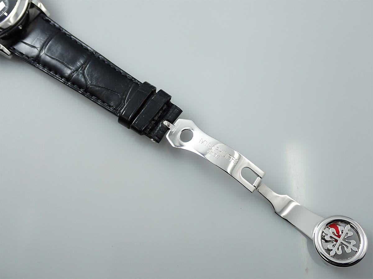 パテックフィリップ ミニットリピーター トゥールビヨン パーペチュアルカレンダー レトログラード Ref.5216P-001 ブラック文字盤 中古 ZW03VY68