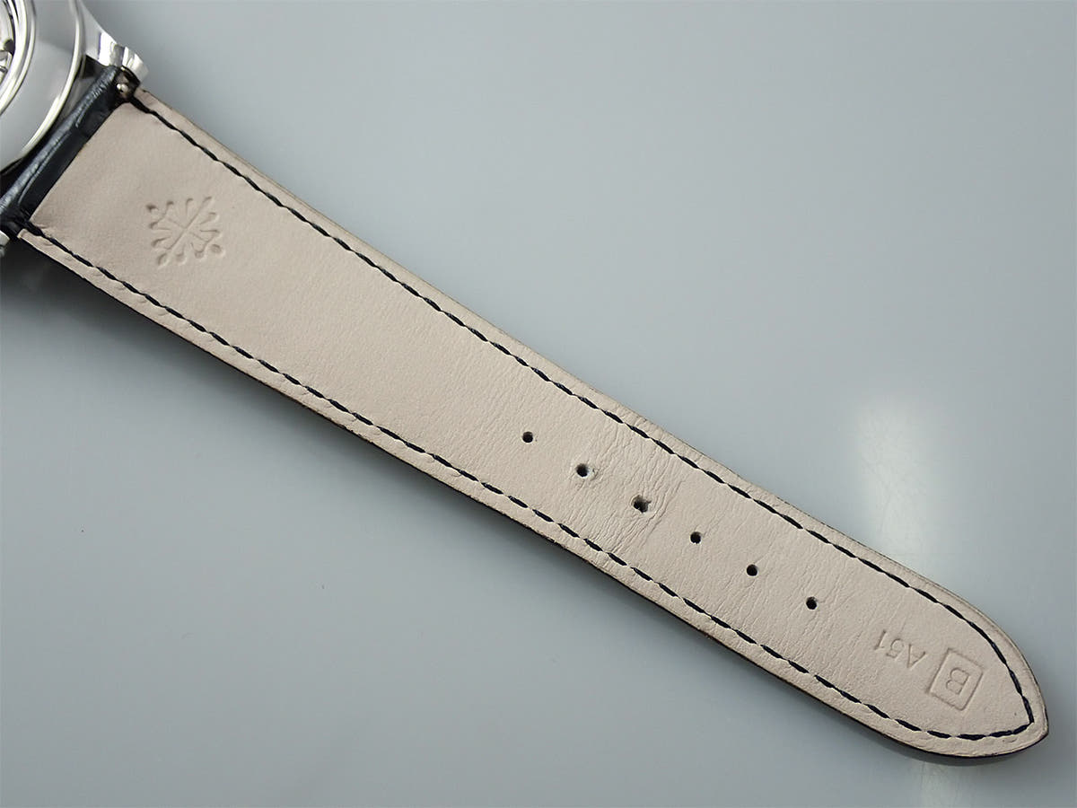 パテックフィリップ ミニットリピーター トゥールビヨン パーペチュアルカレンダー レトログラード Ref.5216P-001 ブラック文字盤 中古 ZW03VY68