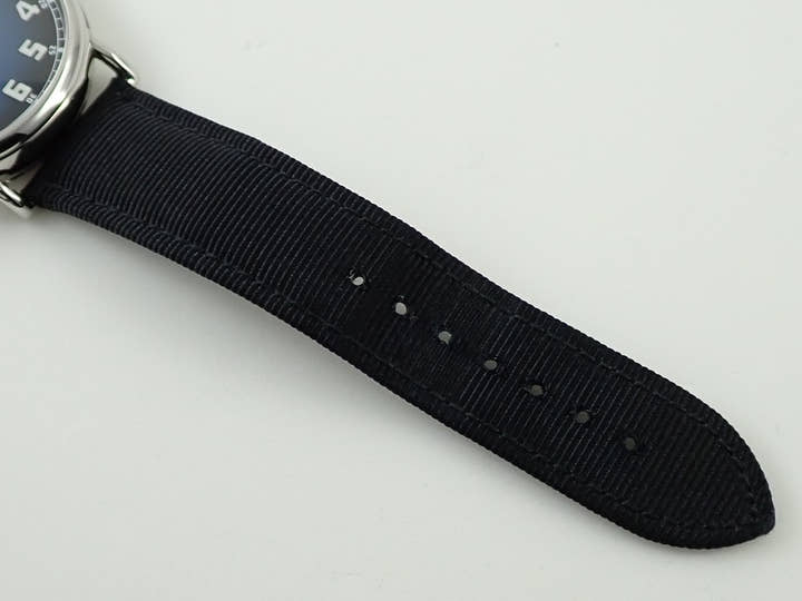 H.モーザー ヘリテージ センターセコンド Ref.8200-1201 ファンキーブルー フュメ文字盤 美中古 CC00M723