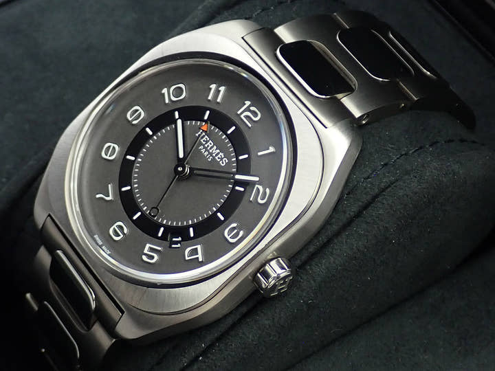 エルメス エルメス H08 Ref.W049427WW00 ブラック文字盤 美品 Z7836843