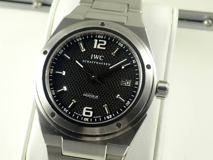 IWC インジュニア Ref.IW322701 ブラック文字盤 中古 ingenieur-4