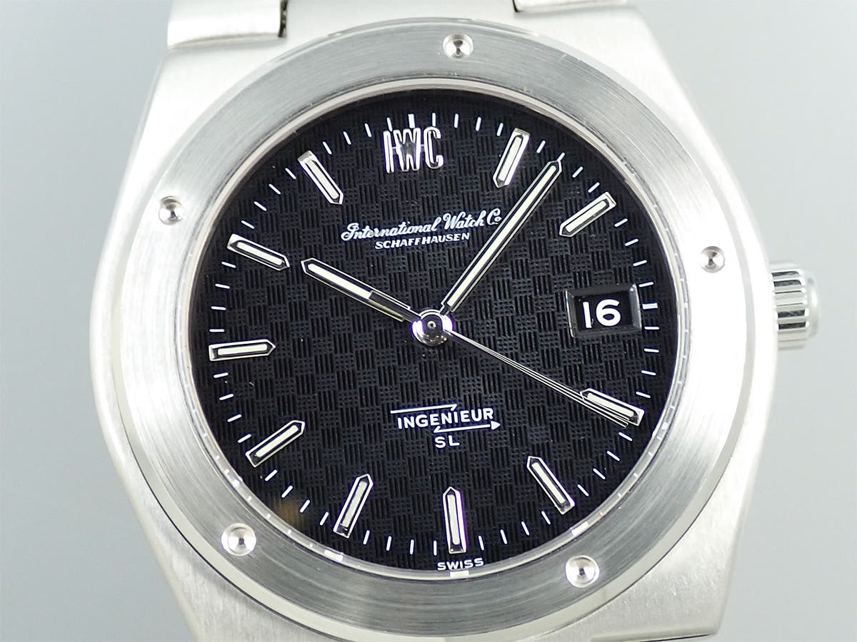 IWC インヂュニア SL Ref.1832 ブラック文字盤 美品 S1AASJ11