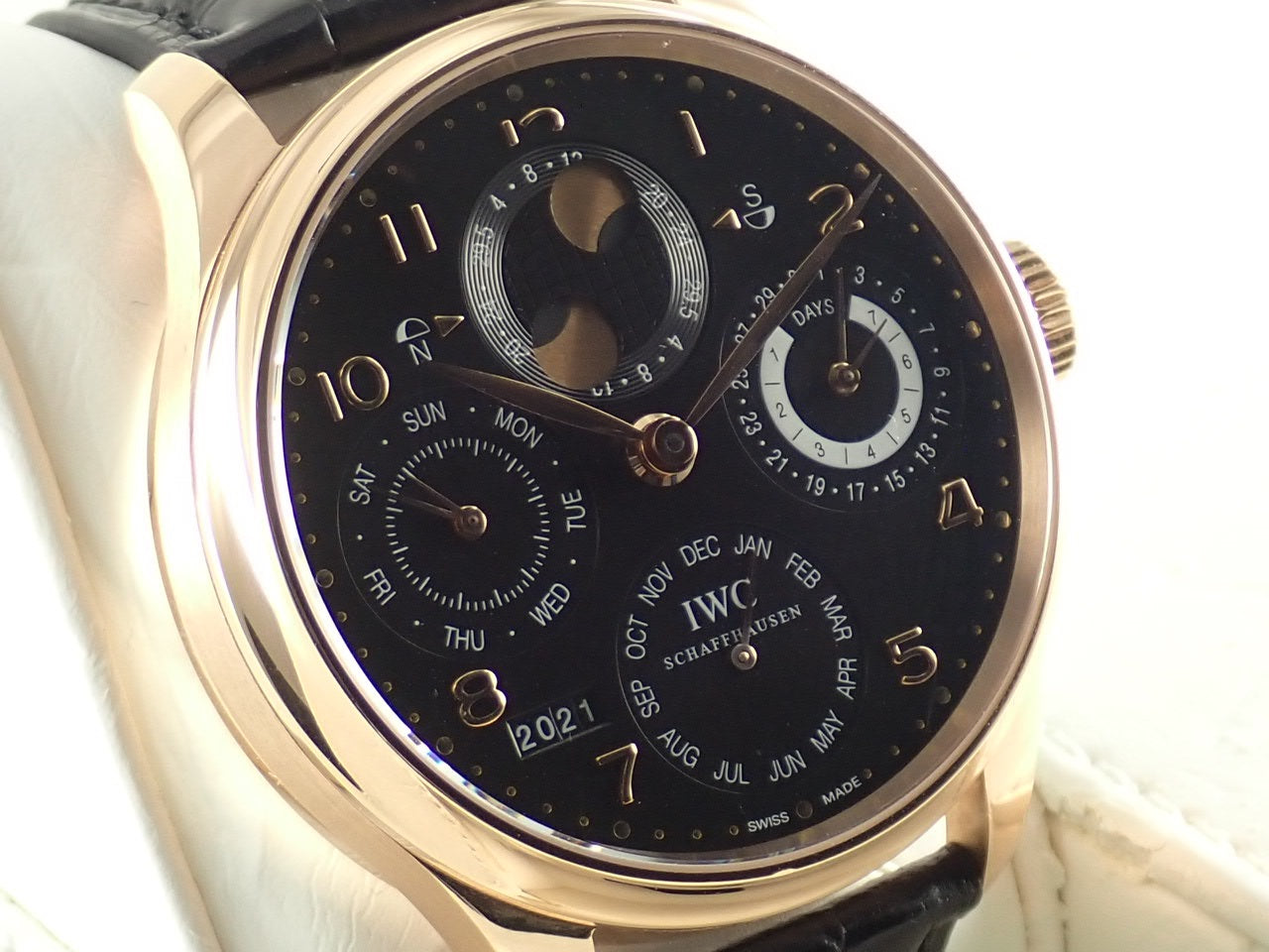 IWC ポルトギーゼ パーペチュアルカレンダー ダブルムーン 18KPG Ref.IW503202