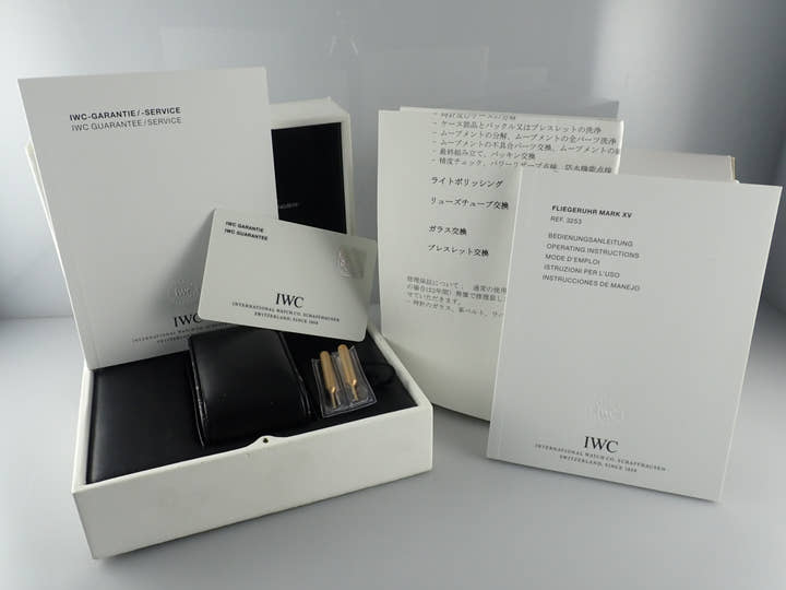 IWC パイロットウォッチ Ref.IW325307 ブラック文字盤 中古 iwc-5