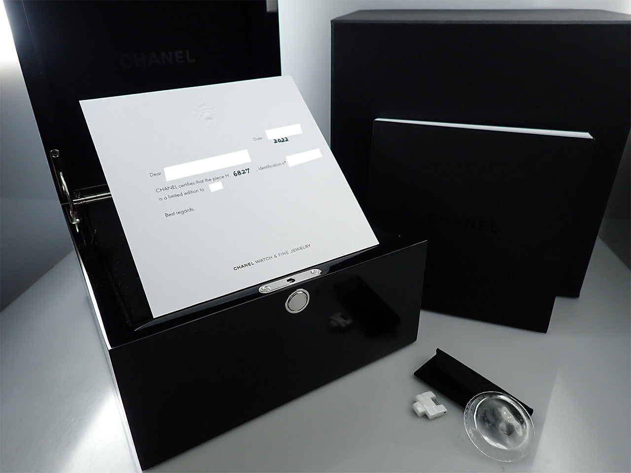 Chanel J12 Electro Dream &lt;Warranty, Box, etc.&gt;