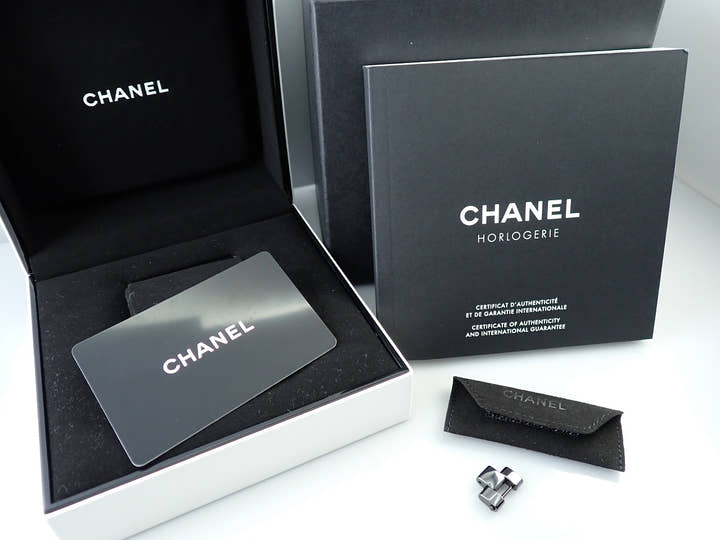 シャネル J12 ウォンテッド ドゥ シャネル Ref.H7418 ブラック文字盤 極美品 Y35708SL