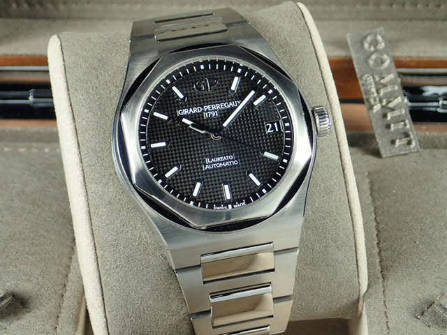 ジラールペルゴ ロレアート Ref.81010-11-634-11A ブラック文字盤 美品 laureato-10