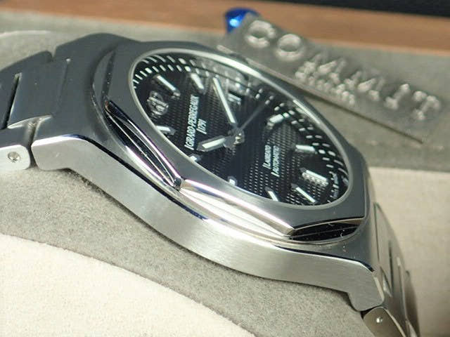 ジラールペルゴ ロレアート Ref.81010-11-634-11A ブラック文字盤 美品 laureato-10