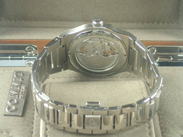 ジラールペルゴ ロレアート Ref.81005-11-431-11A ブルー文字盤 美品 laureato-11