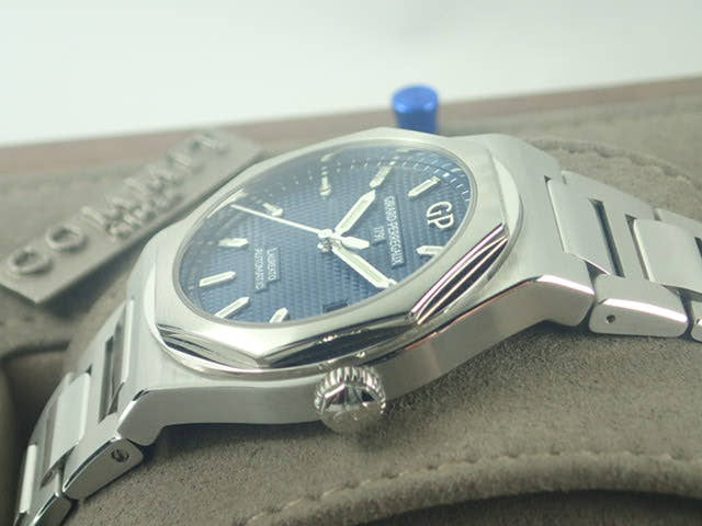 ジラールペルゴ ロレアート Ref.81005-11-431-11A ブルー文字盤 美品 laureato-11
