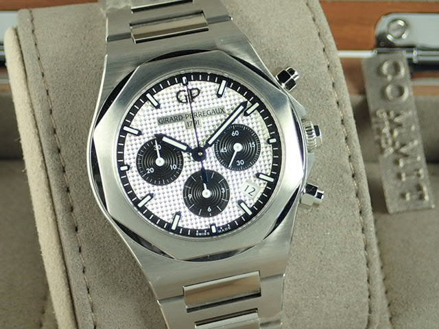 Girard-Perregaux Laureato Chronograph [Unused]