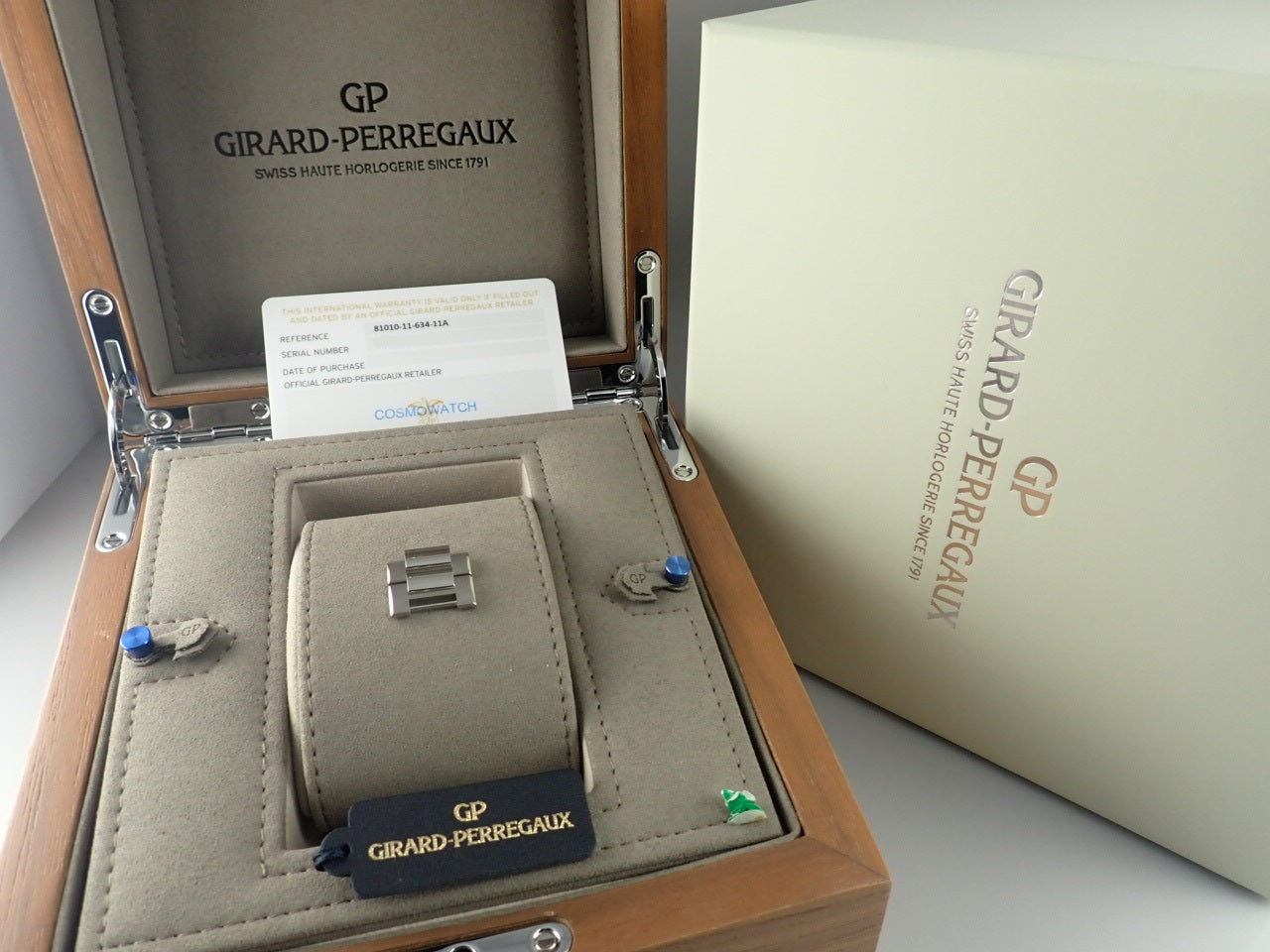 Girard-Perregaux Laureato Ref.81010-11-634-11A