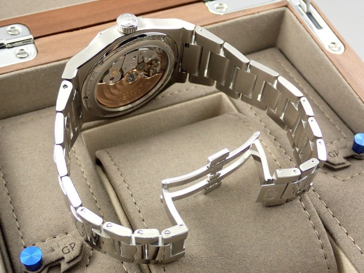 Girard-Perregaux Laureato &lt;Warranty, Box, etc.&gt;