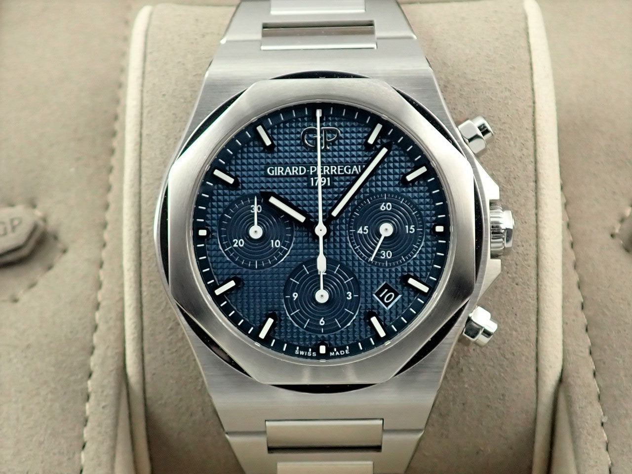 Girard-Perregaux Laureato Chronograph &lt;Warranty, Box, etc.&gt;