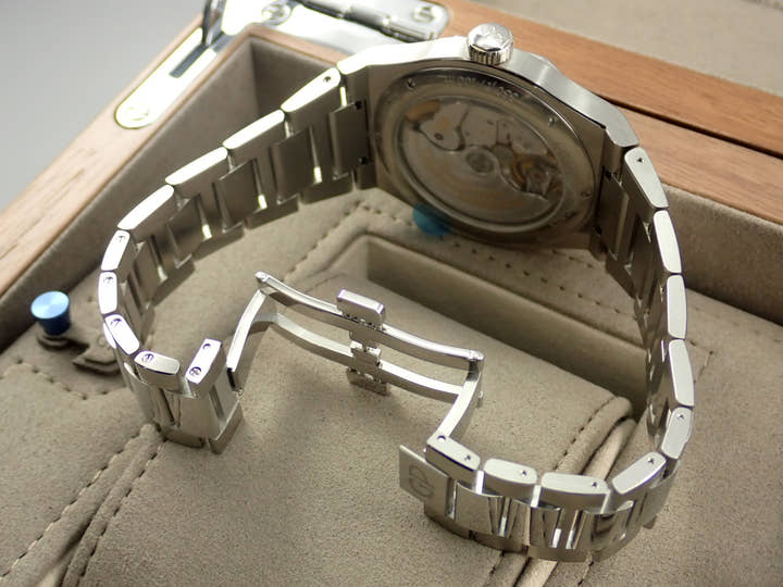 Girard-Perregaux Laureato Ref. 81010-11-635-11A Black Dial Used CKY55X21