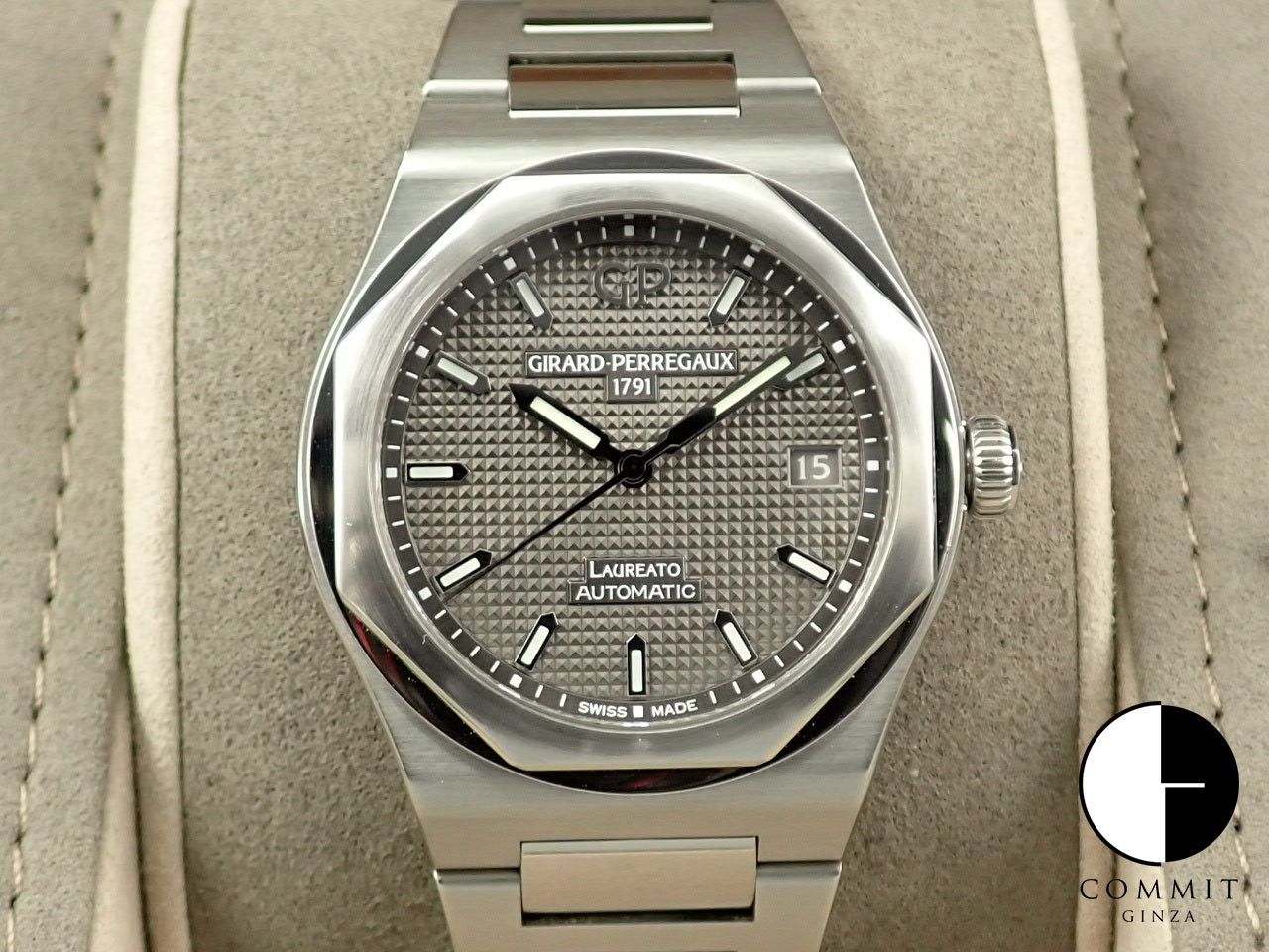 Girard-Perregaux Laureato &lt;Box and Others&gt;