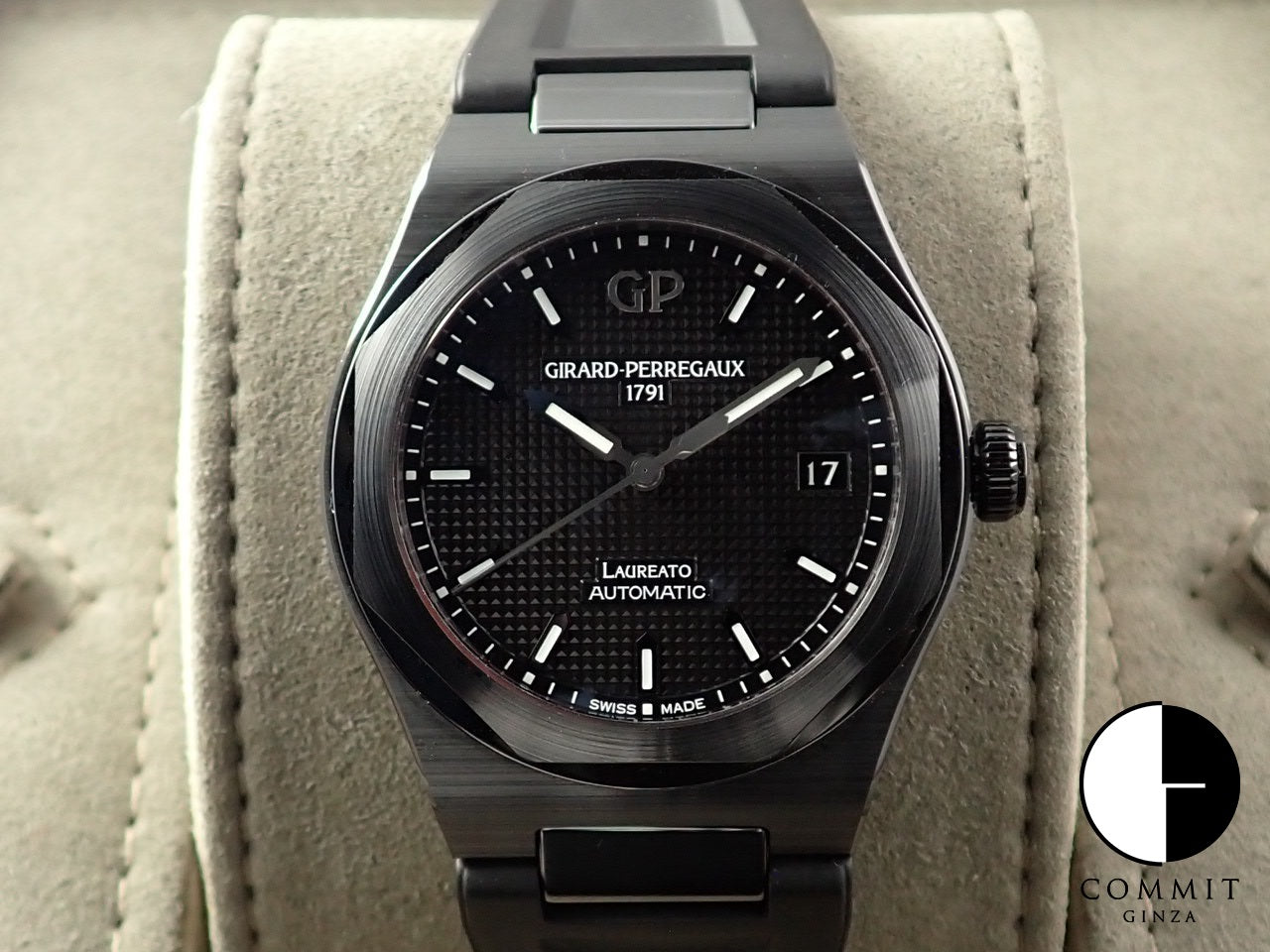 Girard-Perregaux Laureato Black Ceramic &lt;Warranty, Box, etc.&gt;