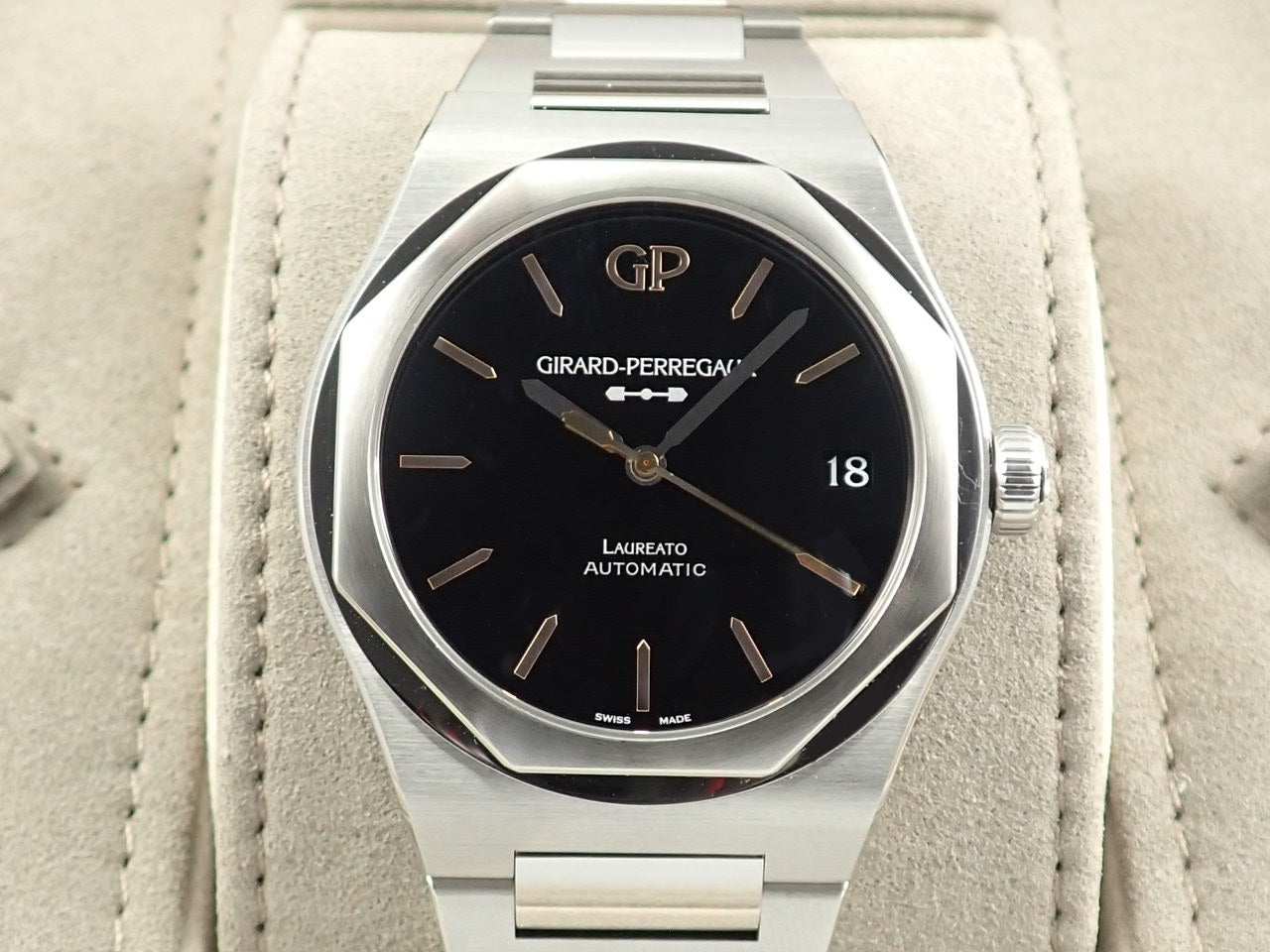 Girard-Perregaux Laureato Infinity Edition &lt;Warranty, Box, etc.&gt;