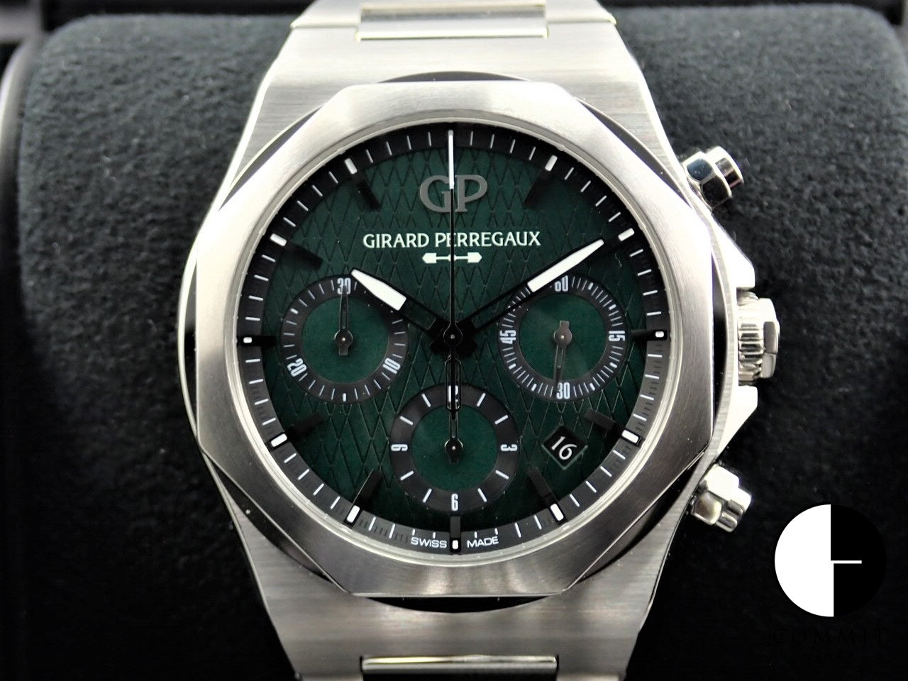 Girard-Perregaux Laureato Chronograph Aston Martin Edition &lt;Warranty, Box, etc.&gt;