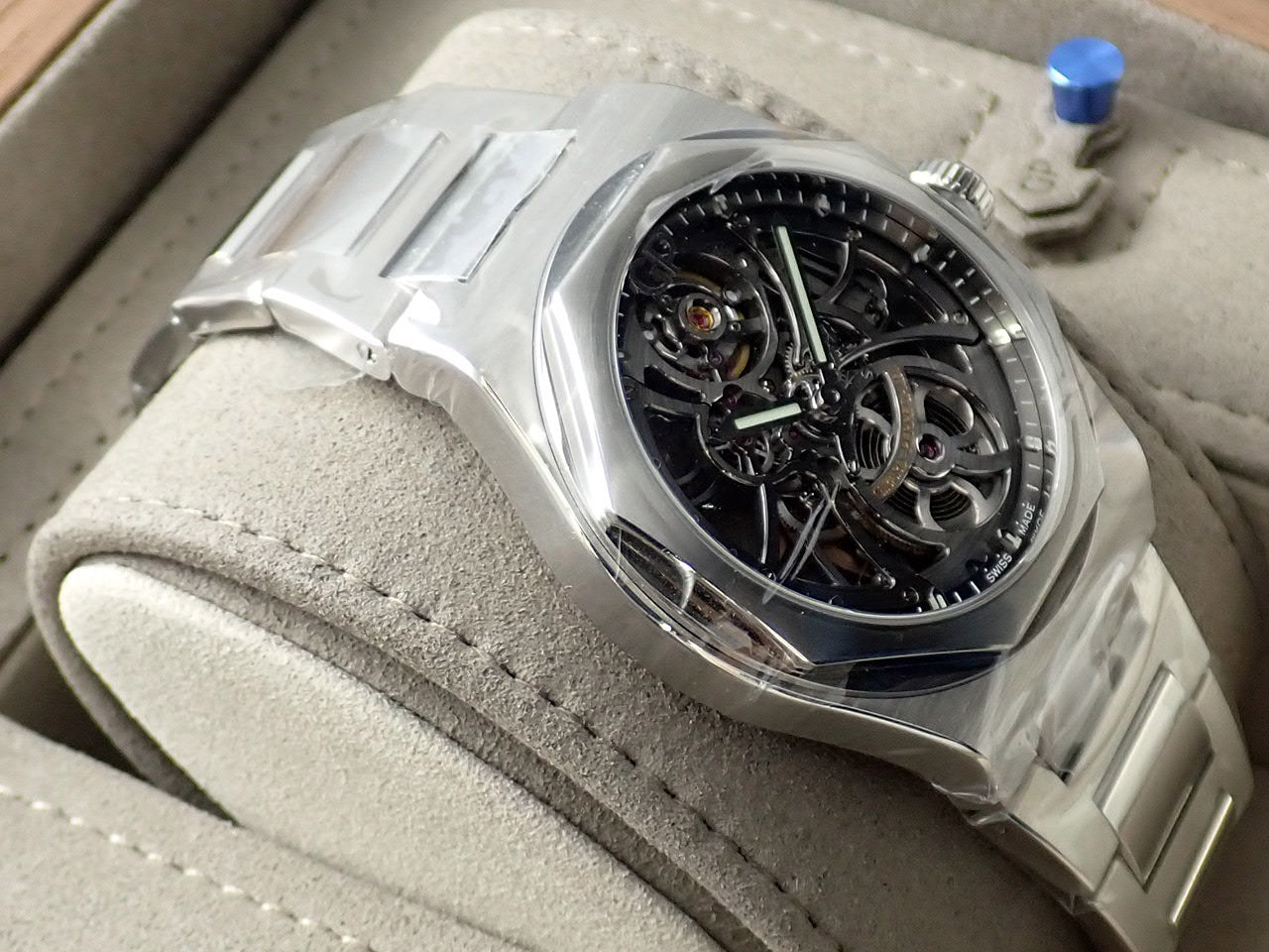 Girard-Perregaux Laureato &lt;Warranty, Box, etc.&gt;