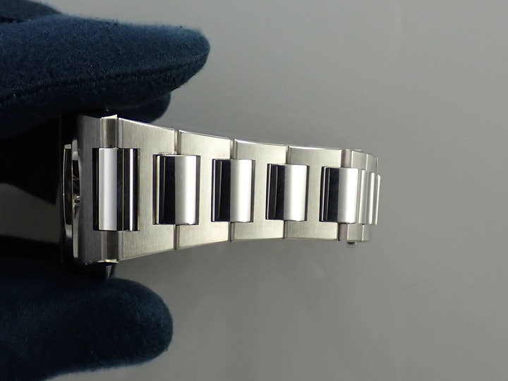 ジラールペルゴ ロレアート Ref.81005-11-181511A シャンパンゴールド文字盤 中古 5AU6SPUP