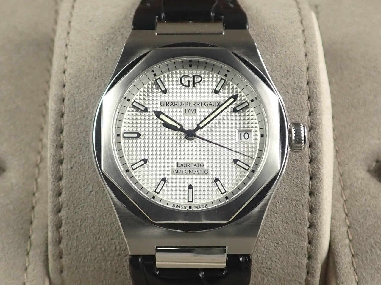 Girard-Perregaux Laureato 38mm [Good Condition] &lt;Warranty, Box, etc.&gt;