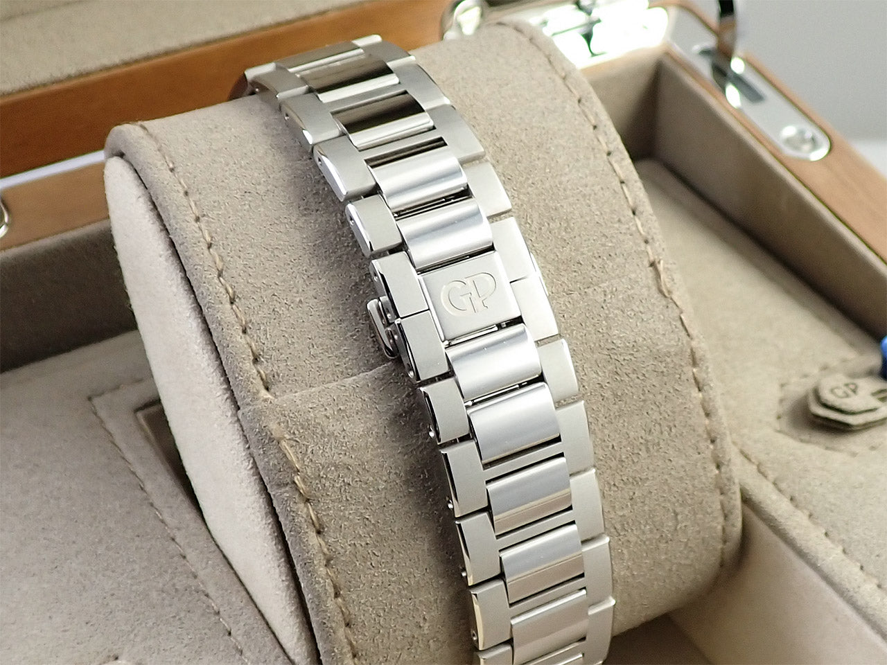 Girard-Perregaux Laureato &lt;Warranty, Box, etc.&gt;