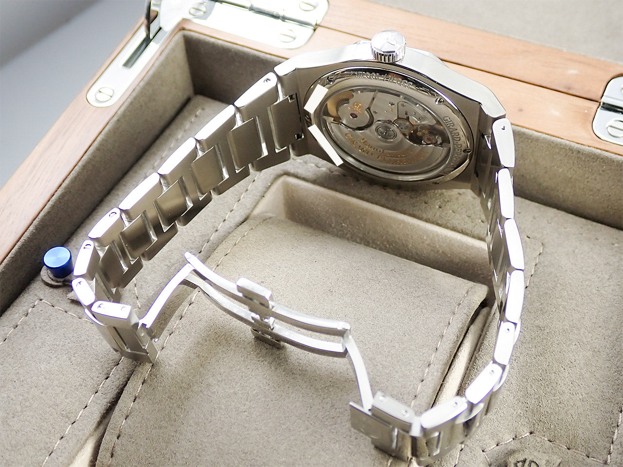 Girard-Perregaux Laureato &lt;Warranty, Box, etc.&gt;